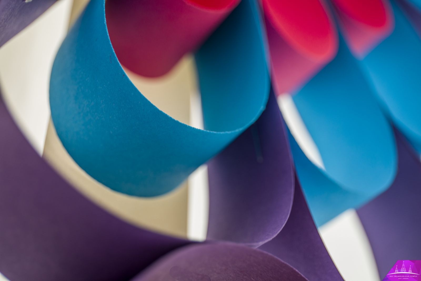 ©1987-2017 SKS Swaminarayan Temple East London